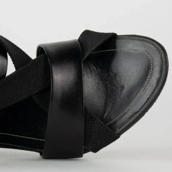 Balenciaga Chevreau Elastic Strappy Sandal - Picture 10 of 10